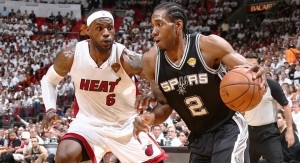 Spurs crush Heat to seize 2-1 series lead