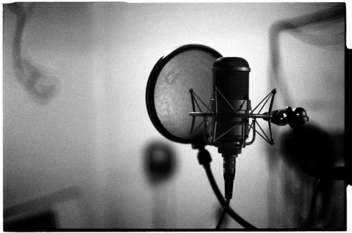 microphone-recordingstudio